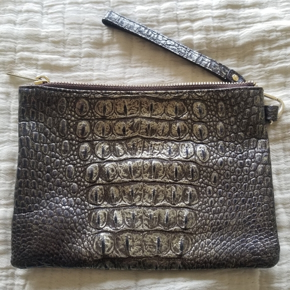 Brahmin | Daisy Melbourne Wristlet - Picture 4 of 9